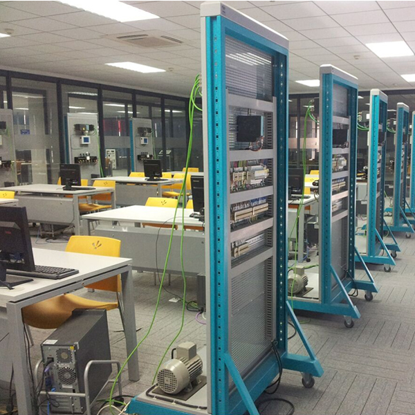 實(shí)戰(zhàn)模擬,PLC實(shí)驗(yàn)臺助你成為工業(yè)自動(dòng)化專家(圖1) 實(shí)戰(zhàn)模擬,PLC實(shí)驗(yàn)臺助你成為工業(yè)自動(dòng)化專家(圖1)